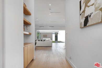 4952 Haskell Ave, Encino, CA 91436 - photo 4