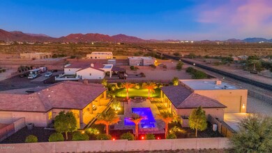 1510 E Cloud Rd-large-003-050-1510 E Clo
