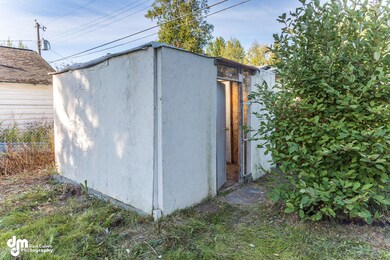 3404 Oregon Dr Anchorage AK-large-018-15