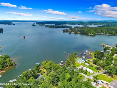 141 N Holiday Dr, Dadeville, AL 36853 - photo 7