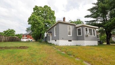 1197 6th street-03