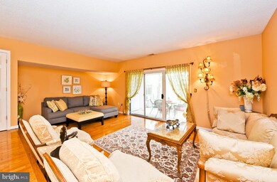 5 Chelsea Ct unit 6C, Franklin Park, NJ 08823 - photo 4