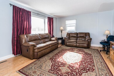 2622 Crescent Dr, Grand Forks, ND 58201 - photo 4