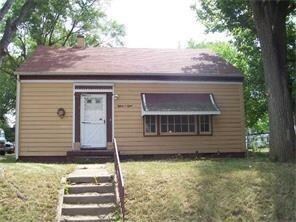 1508 Manifee St, Anderson, IN 46016 - photo 2