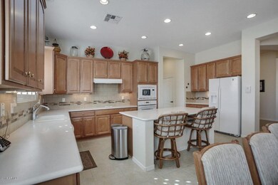 Lovely Open Kitchen!