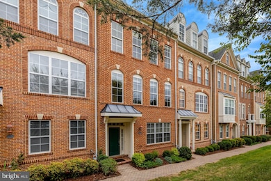 220 Herndon Station Square, Herndon, VA 20170 - photo 3