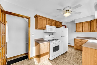 3520 Franklin St, Highland, IN 46322 - photo 6