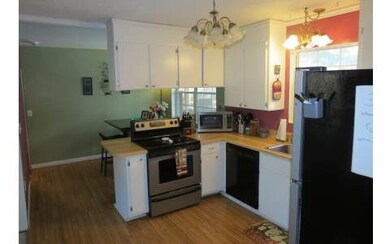 599 NW Gwen Lake Ave, Lake City, FL 32055 - photo 3