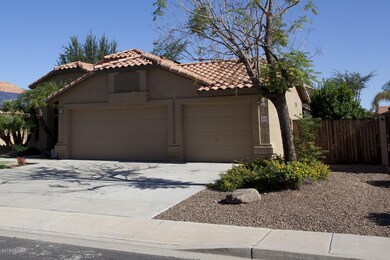 3-car garage