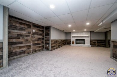 3705 SW Nottingham Rd, Topeka, KS 66610 - photo 2