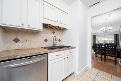 2807 chateau 006