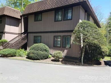 Great bottom floor unit