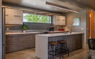 737 Stone St, Cody, WY 82414 - photo 5