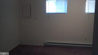 8750 Tamar Dr, Columbia, MD 21045 - photo 7