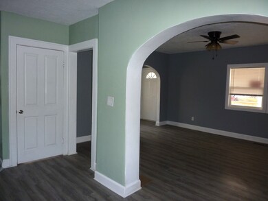 2002 Morton St, Anderson, IN 46016 - photo 7