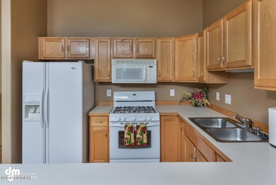 Kitchen_7631-SMALL