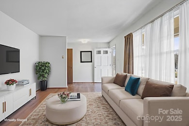 317 Geroid St, Salisbury, NC 28144 - photo 3