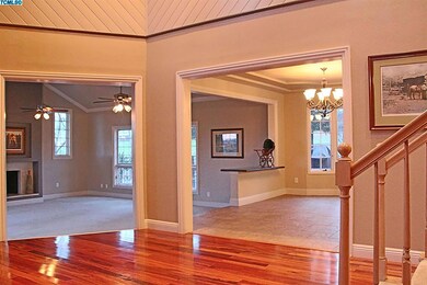 28010 Worth Dr, Porterville, CA 93257 - photo 5