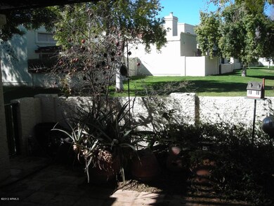 1912 E Vinedo Ln, Tempe, AZ 85284 - photo 7