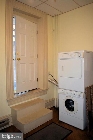 53 S Main St unit 2, Chambersburg, PA 17201 - photo 4