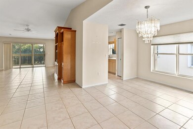 12485 Crystal Pointe Dr Unit-large-006-8