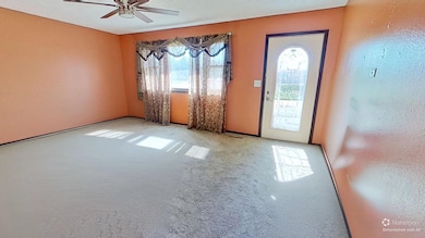 1663 44th Ave, Columbus, NE 68601 - photo 4