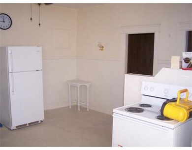 243 Central St unit 4, Milford, MA 01757 - photo 2