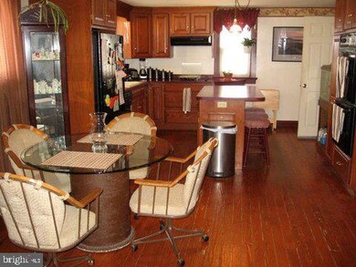 38 E Main St, Leola, PA 17540 - photo 6