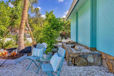 3804 Bayside Cir, Bradenton, FL 34210 - photo 6