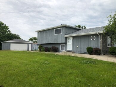 18017 Idlewild Dr, Country Club Hills, IL 60478 - photo 2