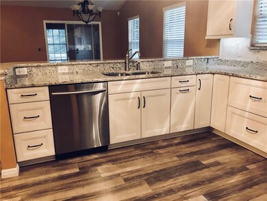 Newly remodeled Kitchen with granite counter tops