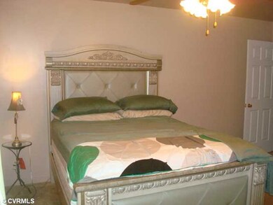 1806 New Lincoln Cir, Hopewell, VA 23860 - photo 5