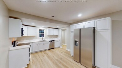 4205 Bradley Rd, Huntington, WV 25704 - photo 5