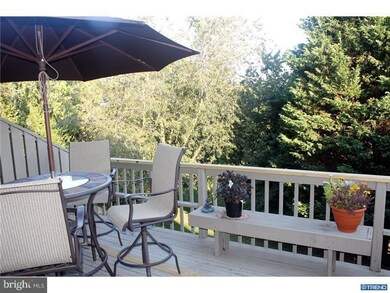 251 Steeplechase Cir, Wilmington, DE 19808 - photo 2