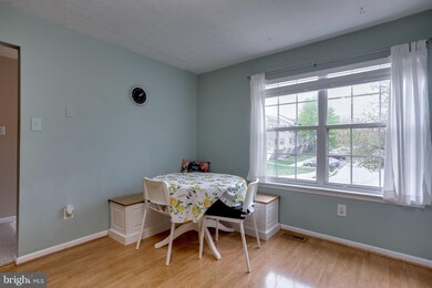 9238 Brewington Ln, Laurel, MD 20723 - photo 5