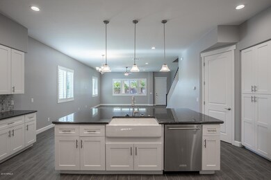 1028 Kitchen 4