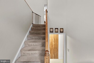 918 Fall Ridge Way, Gambrills, MD 21054 - photo 2