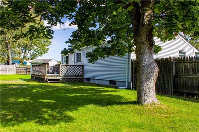 35 Hoyt St, Warwick, RI 02886 - photo 6