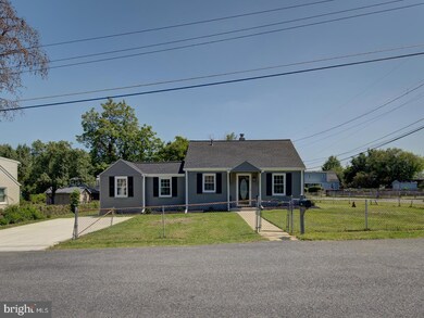 5718 Janice Ln, Temple Hills, MD 20748 - photo 3