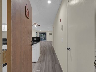 20234 Cantara St unit 107, Winnetka, CA 91306 - photo 7