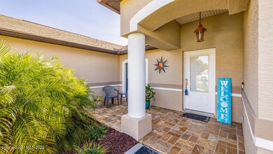 front_patio_view_i