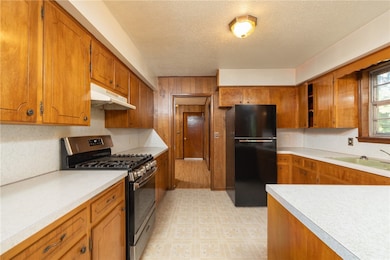 Long and Spacious kitchen with so much storage!