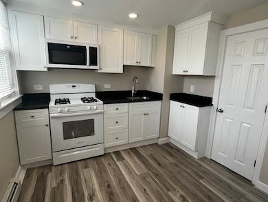 28 Poplar St unit 8, Danvers, MA 01923 - photo 3