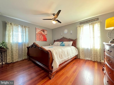 612 Lynn Ave, Bethlehem, PA 18015 - photo 4