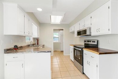 416 N Washington St, Raymore, MO 64083 - photo 6