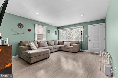 2400 Linglestown Rd, Harrisburg, PA 17110 - photo 5