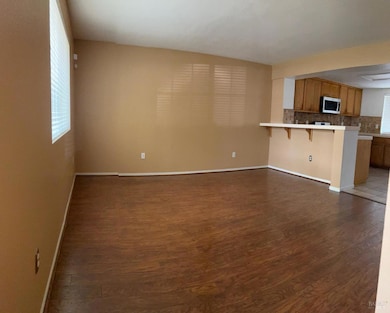 504 Daniels Ave, Vallejo, CA 94590 - photo 5