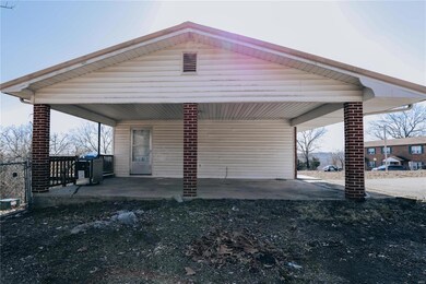 23100 Triple Ln, Saint Robert, MO 65584 - photo 4