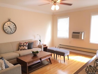 1421 Broadway unit 211R, Hewlett, NY 11557 - photo 3