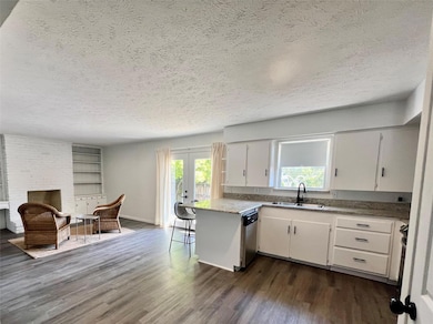 7410 Walling Ln, Dallas, TX 75231 - photo 3